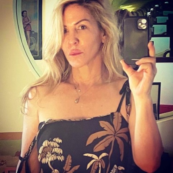 Meet your Posher, Blaize - Picture 1 of 1